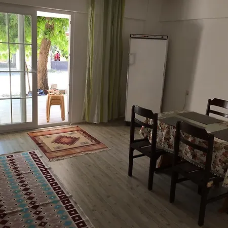 Dirgen Apartment *