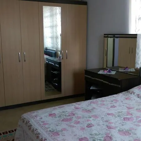 Apartment Dirgen