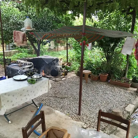 Dirgen Διαμέρισμα *
